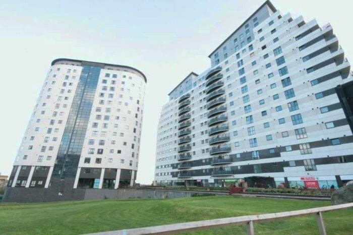 1 Bedroom Flat To Rent In Hive, Masshouse Plaza, Birmingham, B5
