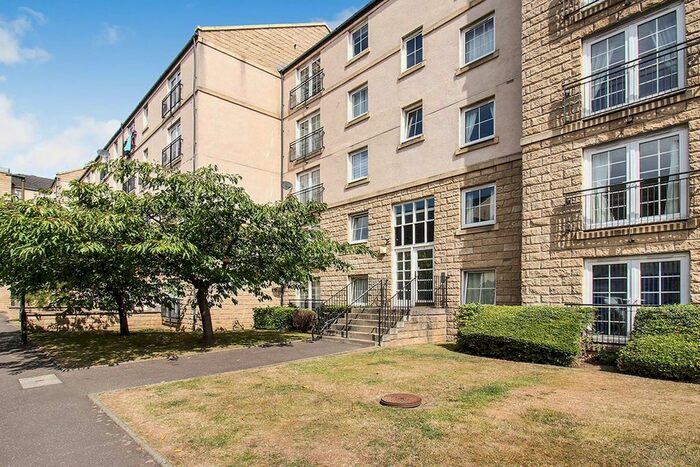 2 Bedroom Flat To Rent In Stead's Place, Edinburgh, EH6