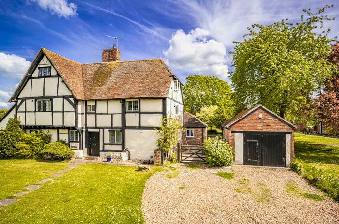 4 Bedroom Cottage To Rent In Witheralls, Blewbury, OX11