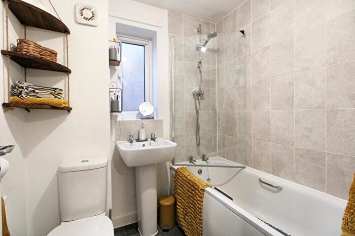 2 Bedroom Semi-Detached House For Sale In Spicer Close, Salisbury, SP2