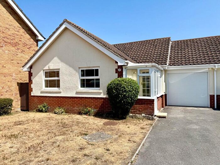 2 Bedroom Semi-Detached Bungalow For Sale In Pennant Way, Christchurch, BH23