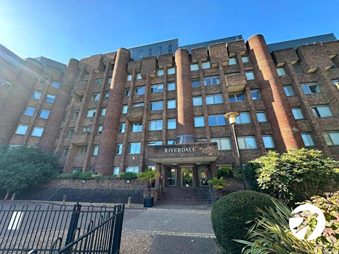 Flat For Sale In Molesworth Street, London, SE13