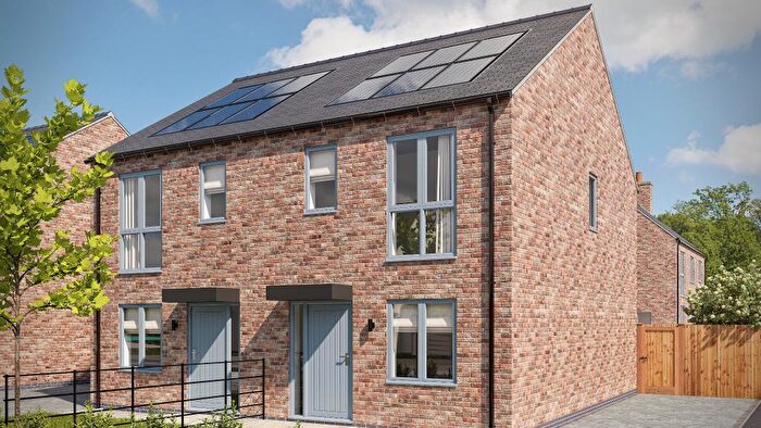 2 Bedroom Semi Detached House To Rent In Forest Way, Market Rasen, LN8