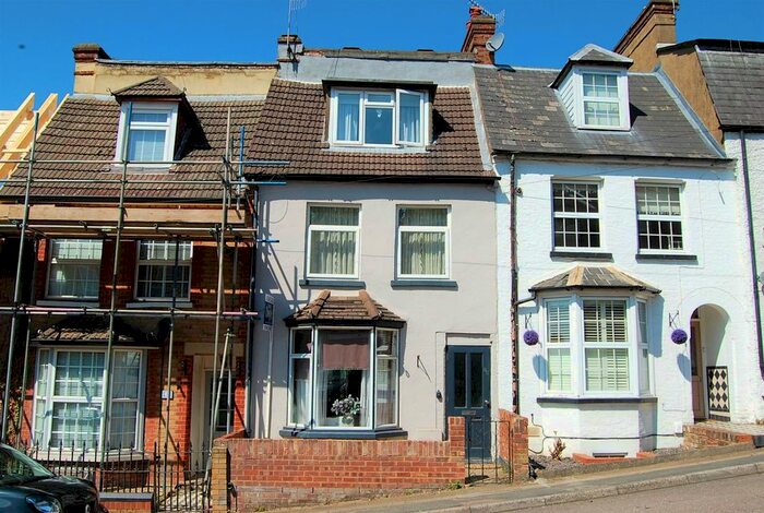 3 Bedroom Terraced House To Rent In Glenview Road, Hemel Hempstead, HP1