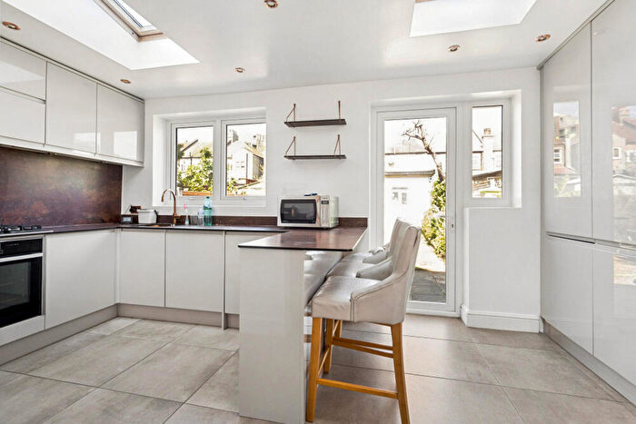 4 Bedroom Terraced House To Rent In Waverley Avenue, Wembley, HA9