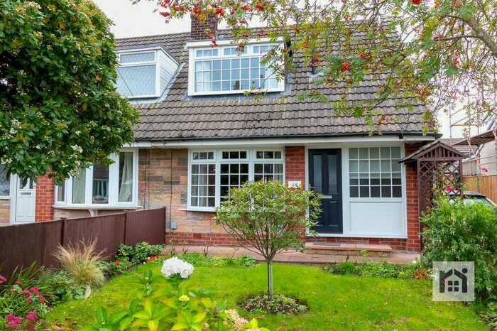 3 Bedroom Semi-Detached House For Sale In Larkfield, Eccleston, PR7