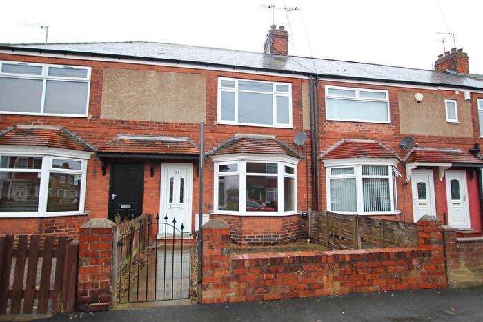 2 Bedroom Property To Rent In Brooklands Road, Hull, HU5