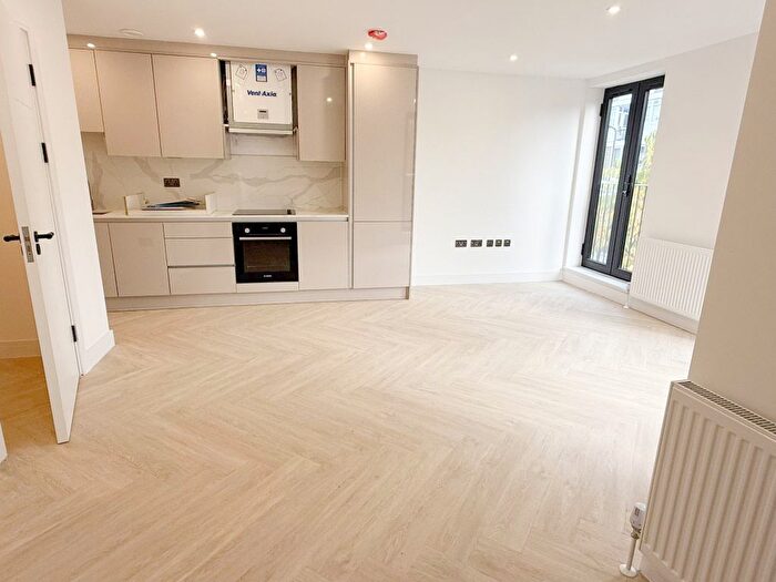 Studio To Rent In Balvinder Apartment, Barnabas Road, Hackney, E9