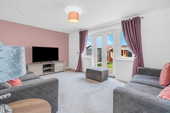 4 Bedroom Detached House To Rent In Torwood Crescent, South Gyle, Edinburgh, EH12