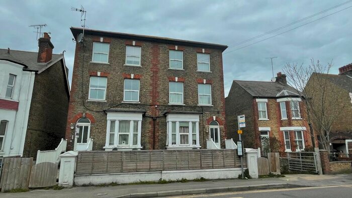 2 Bedroom Flat To Rent In Ramsgate Road, Margate, CT9