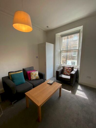 3 Bedroom Flat To Rent In Roseneath Place, Marchmont, Edinburgh, EH9