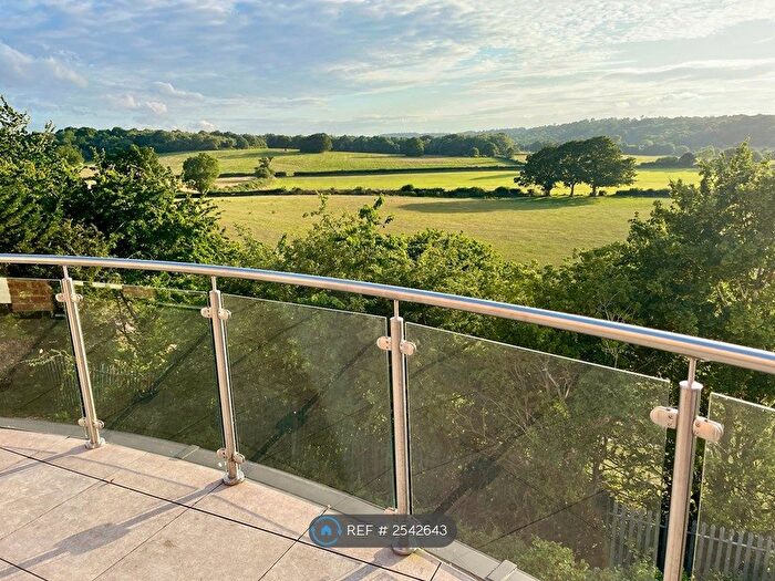 2 Bedroom Flat To Rent In Albertine Grove, West Wickham, BR4