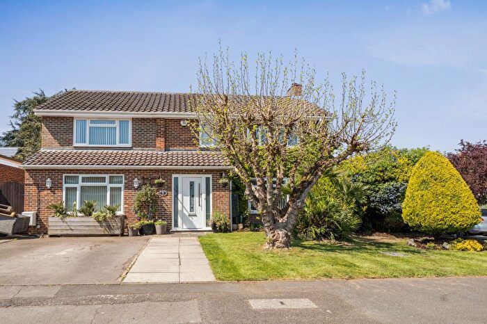 4 Bedroom Detached House For Sale In Maidenhead, Berkshire, SL6