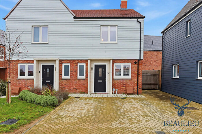 2 Bedroom Semi Detached House For Sale In Cattle Crescent, Beaulieu Park, CM1