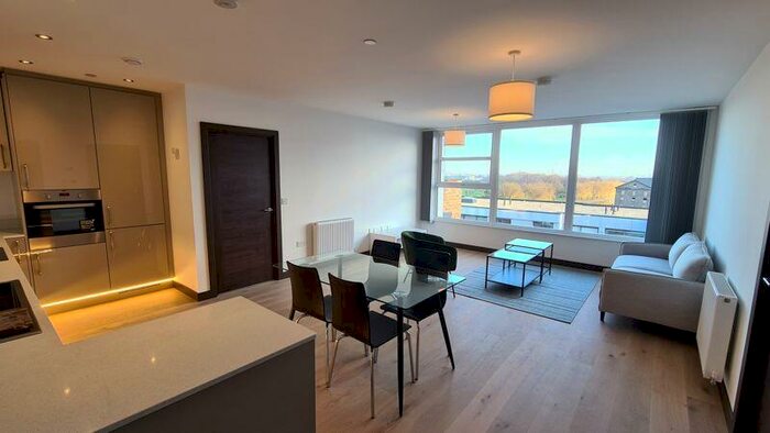 2 Bedroom Apartment To Rent In Luxury Bed Apartment - Nene Wharf @ Fletton Quays, PE2