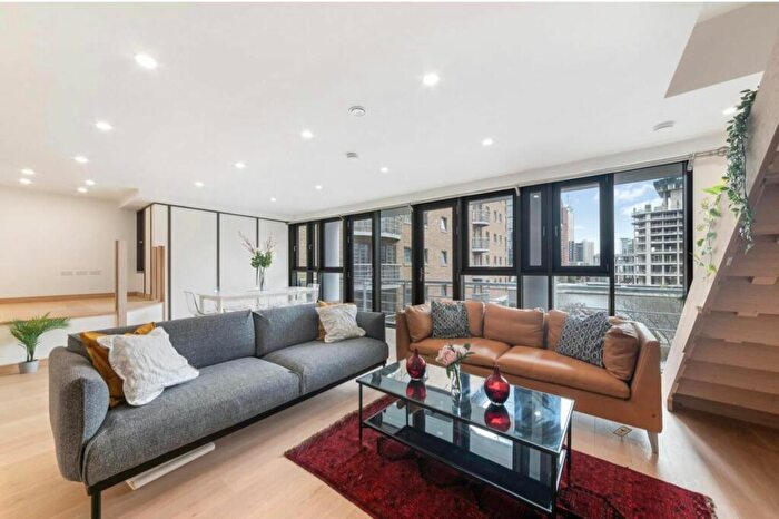 3 Bedroom Flat To Rent In Meridian Place, South Quay, E14