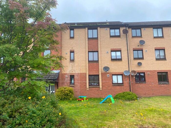 2 Bedroom Flat To Rent In Bank Street, Coatbridge, North Lanarkshire, ML5