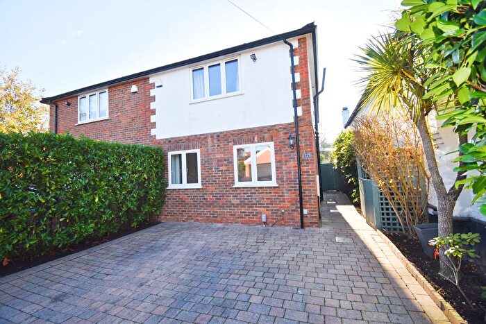 3 Bedroom Semi-Detached House To Rent In Beecot Lane, Walton-On-Thames, KT12