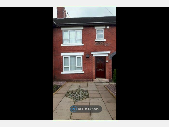 3 Bedroom Terraced House To Rent In Abbots Road, Stoke-On-Trent, ST2
