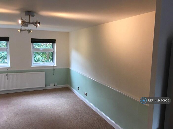 1 Bedroom Flat To Rent In Dunstalls, Harlow, CM19