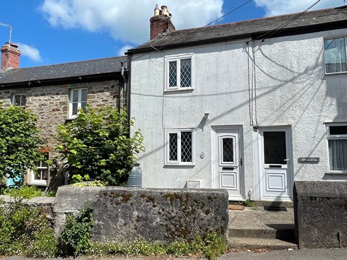 2 Bedroom Cottage To Rent In Grenville Road, Lostwithiel, PL22