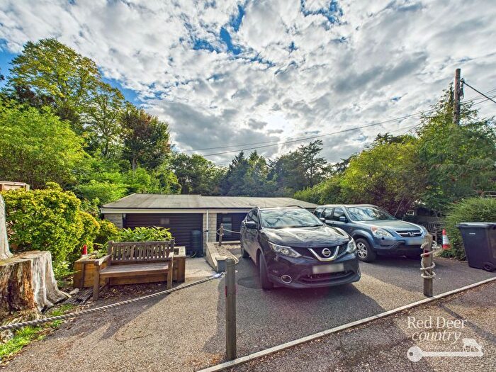 3 Bedroom Chalet For Sale In Cleeve Park, Chapel Cleeve, Minehead, TA24