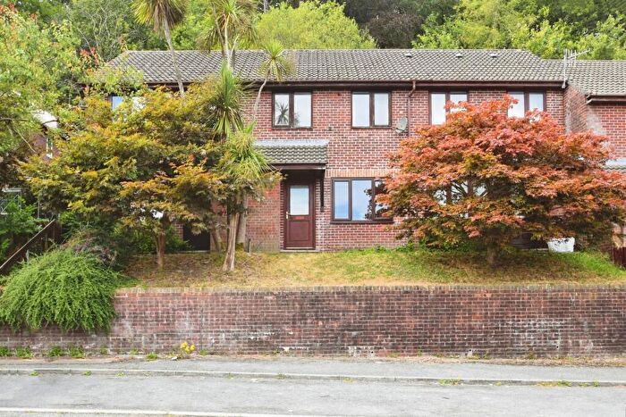 3 Bedroom Terraced House For Sale In Ffynnon Wen, Clydach, Swansea, SA6