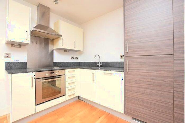1 Bedroom Flat To Rent In North Bank, Sheffield, S3