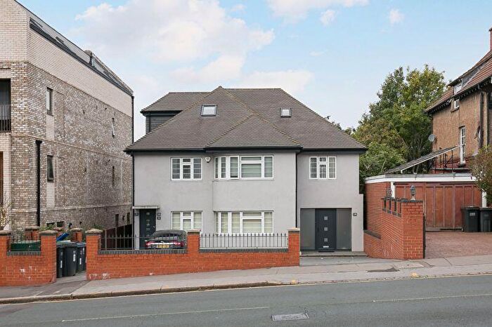 1 Bedroom Flat For Sale In St. Peters Road, South Croydon, CR0