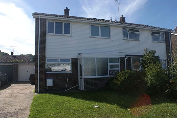 3 Bedroom Semi Detached House To Rent In Rochford Way, Frinton-On-Sea, CO13