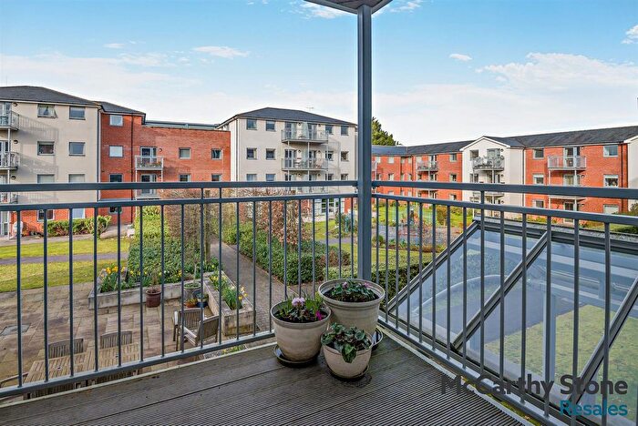 1 Bedroom Flat For Sale In Emma Court, Southern Road, Basingstoke, RG21