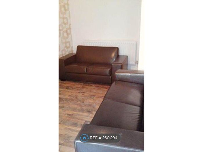 4 Bedroom Terraced House To Rent In Holborn Street, Leeds, LS6