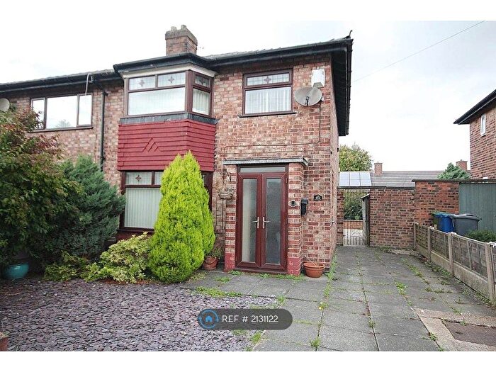 3 Bedroom Semi-Detached House To Rent In Neville Avenue, Warrington, WA2