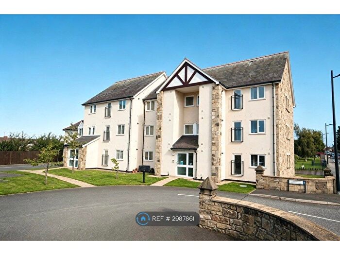 2 Bedroom Flat To Rent In Rehoboth Court, Coedpoeth, Wrexham, LL11