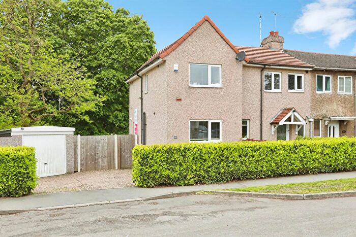 3 Bedroom Semi Detached House For Sale In South Avenue, Bawtry, Doncaster, DN10