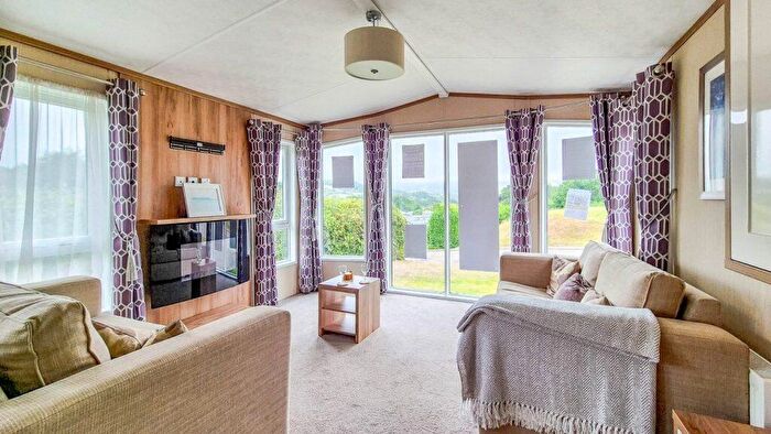 2 Bedroom Park Home For Sale In Wood Farm Holiday Park, DT6