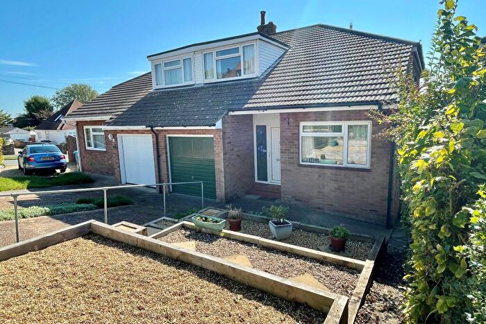 4 Bedroom Semi-Detached House For Sale In Pentland Rise, Portchester, PO16