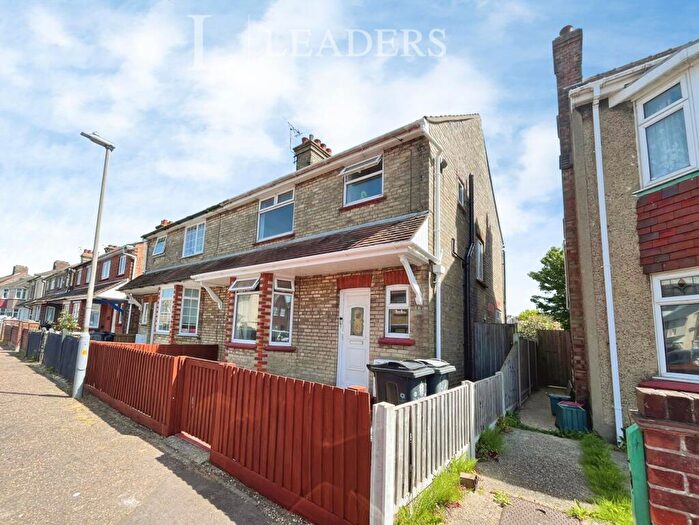 3 Bedroom Semi-Detached House To Rent In Victory Road, Clacton-On-Sea, CO15