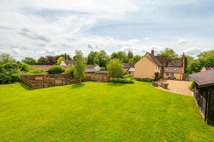 4 Bedroom Cottage For Sale In High Street, Swineshead, MK44