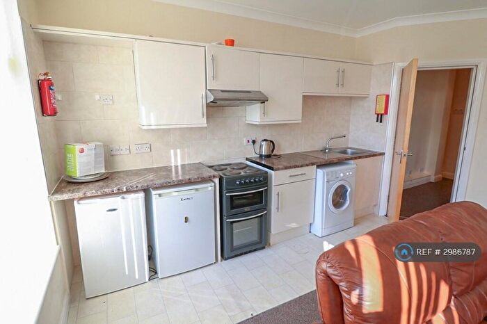 1 Bedroom Flat To Rent In Newstead Road, Liverpool, L8