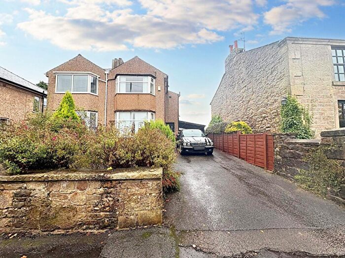 3 Bedroom Semi-Detached House For Sale In Whinney Lane, Blackburn, BB2