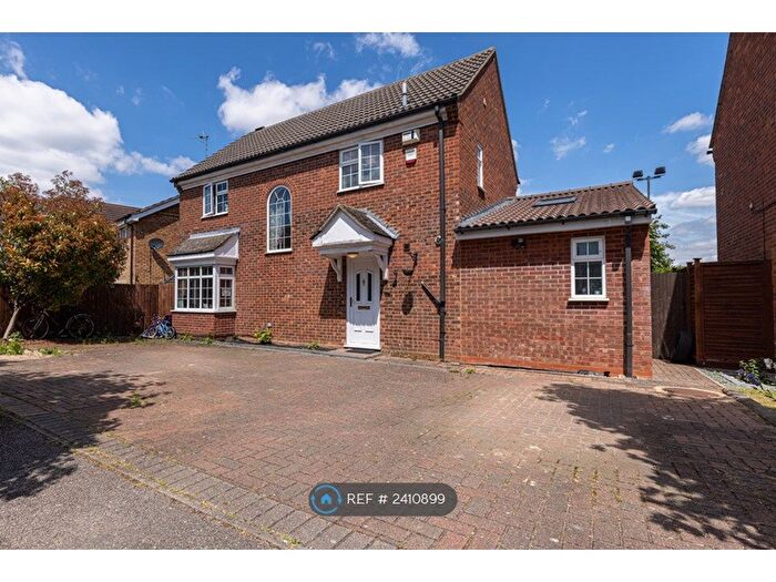 5 Bedroom Detached House To Rent In Headington Drive, Cambridge, CB1