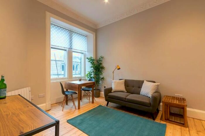 1 Bedroom Flat To Rent In Jameson Place, Edinburgh, EH6