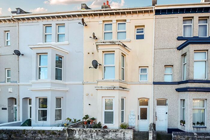 10 Bedroom Block Of Flats For Sale In Garden Crescent, Plymouth, PL1