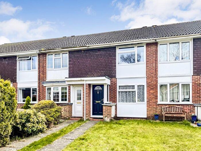 2 Bedroom Terraced House For Sale In Bedford Close, Hedge End, Southampton, SO30