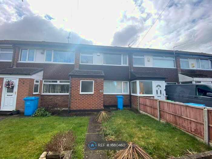 3 Bedroom Terraced House To Rent In Amberwood Drive, Manchester, M23