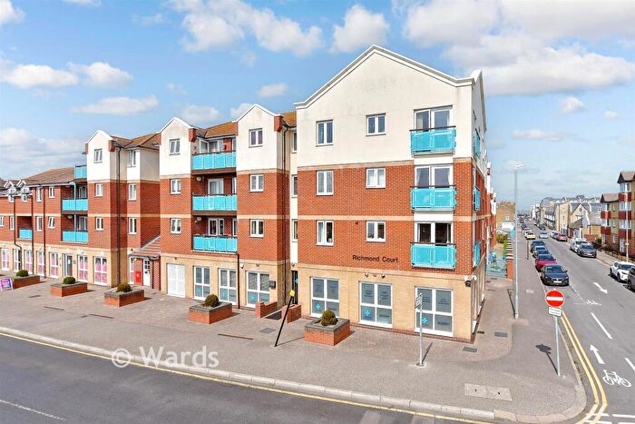 1 Bedroom Flat For Sale In Richmond Street, Herne Bay, Kent, CT6
