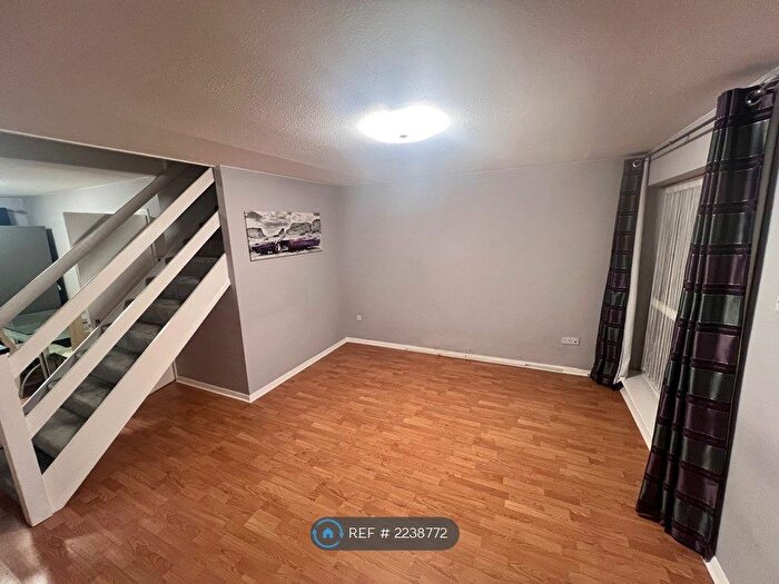 3 Bedroom Terraced House To Rent In Chichester Way, Feltham, TW14