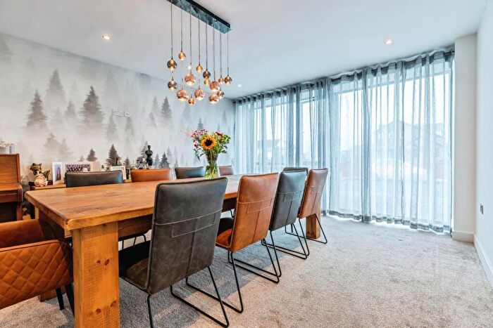 5 Bedroom Detached House For Sale In Meadow View, Radcliffe, Manchester, Greater Manchester, M26
