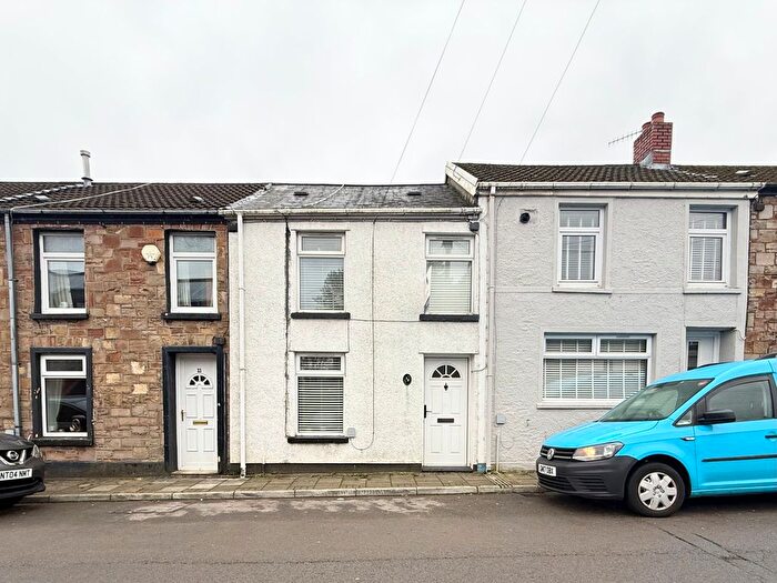 2 Bedroom Terraced House For Sale In Windsor Street, Trecynon, Aberdare, CF44